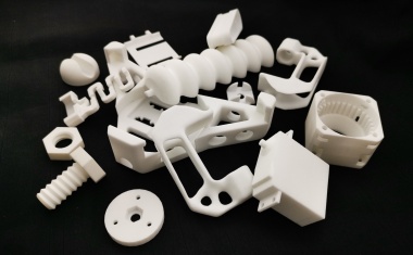Bildverarbeitung und KI sortieren 3D-gedruckte Bauteile automatisch