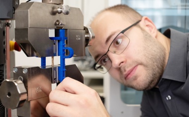 Zwickroell verleiht Science Award online