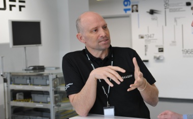 Roland Schaefer ist Vorstandsmitglied der Forschungsinitiative ARENA2036