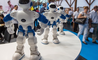Automatica-Trend-Index: Was Arbeitnehmer über Künstliche Intelligenz denken