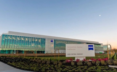Zeiss eröffnet Forschungszentrum in Kalifornien
