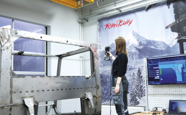 Portabler 3D-Scanner und Fotogrammetrie-System prüfen Maßhaltigkeit bei PistenBully-Herstellung