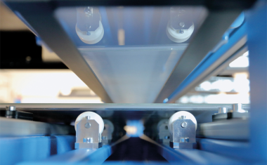 LED-Beleuchtung in Inline-Prüfung von Solarzellen