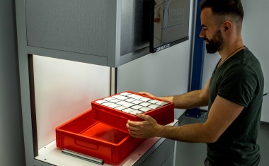 Codelese-Komplettsystem ­identifiziert Miniaturcodes in großem Sichtfeld