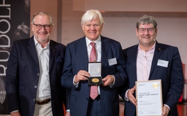 Auszeichnung für Hans Beckhoff