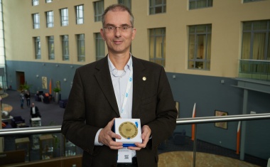 VDI awards medal of honor to Prof. Dr. Michael Heizmann
