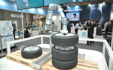 Universal Robots reports strong sales figures at the end of 2023