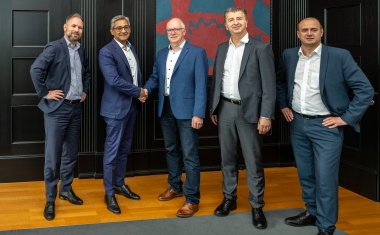 IFM and Schuler cooperate