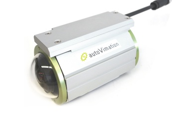 Heating plate for trouble-free camera operation at low temperatures