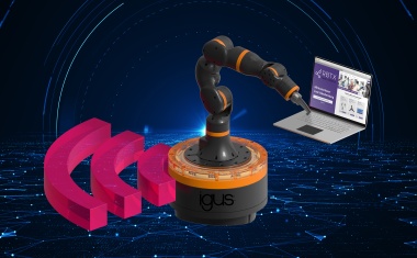 Smart cobot with plastic parts