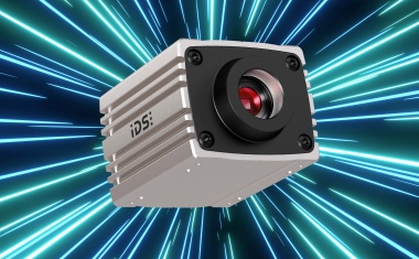 Industrial camera with higher transmission speed