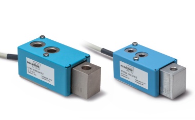 Force sensors for tensile and compressive forces