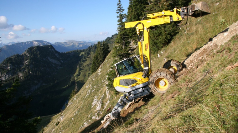 Schreitbagger können auch in sehr unwegsamem Gelände arbeiten. (Bildquelle:...