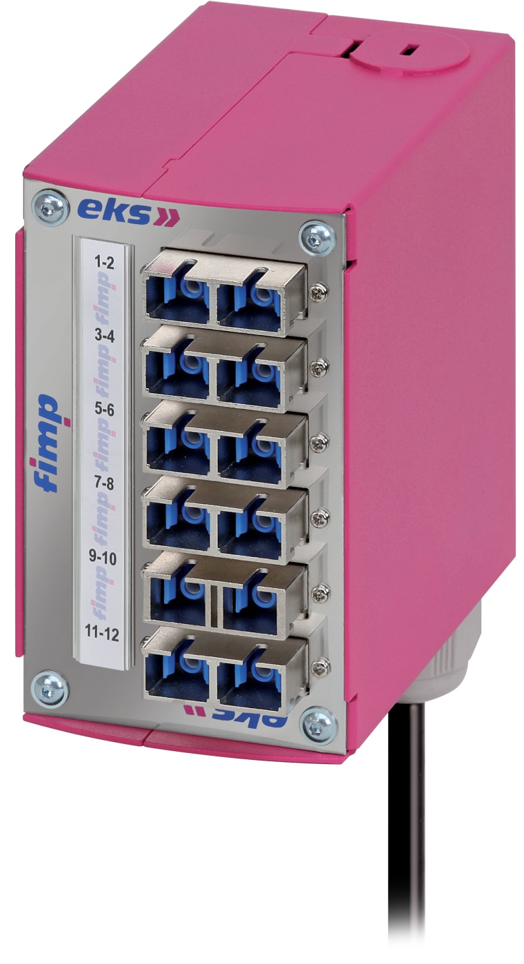 Der optische Bypass X-light wird über zwei Duplex-Ein- und -Ausgänge mit dem...
