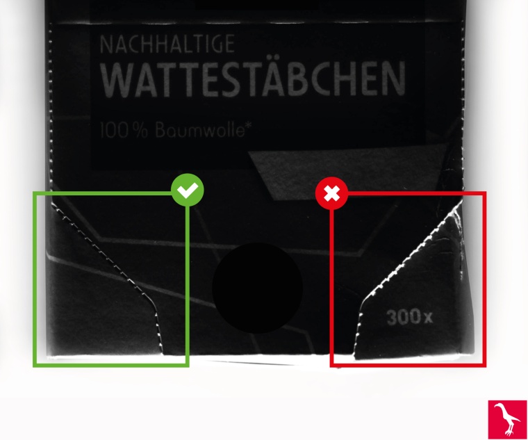 Hier wird die Oberfläche und damit die Perforation der Verpackung geprüft....