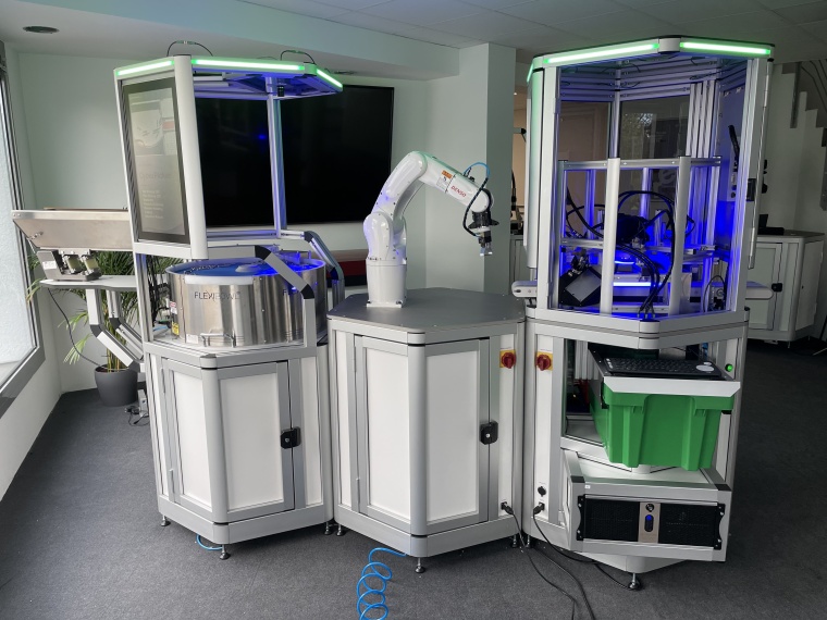 Cretec Cybernetics: Inspektionssystem QBIC Robotic Vision Control (Bild:...