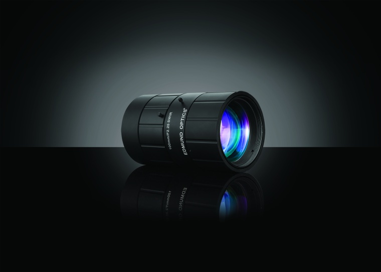 Objektiv mit 100 mm Festbrennweite der SWIR-Serie von Edmund Optics. Bild:...