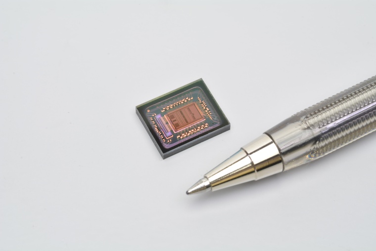 Ein MPPC-Array, auch bekannt als Silizium-Photomultiplier (SiPM), mit Asic von...