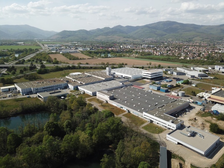 Endress+Hauser hat in Cernay ein neues Produktions- und Bürogebäude...