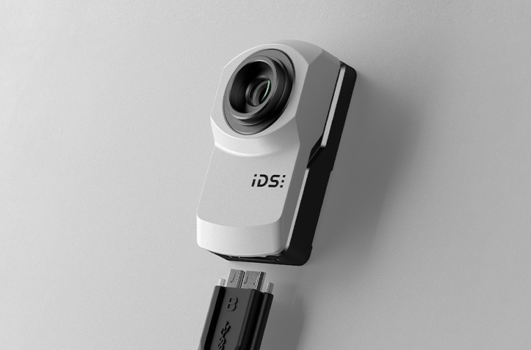 Mit uEye XC schließt IDS die Marktlücke zwischen Industriekamera und Webcam....