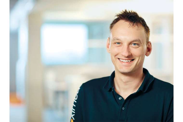 Denis Lehmann ist Sales Engineer für Röntgentechnik bei Ximea. Bild: Ximea