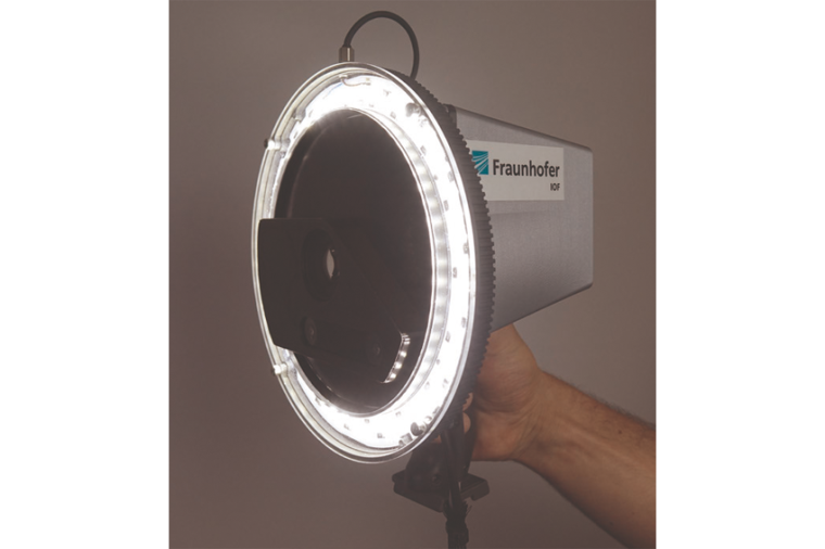 Frontansicht des handgeführten Goscout-3D-Scanners. Bild: Fraunhofer IOF