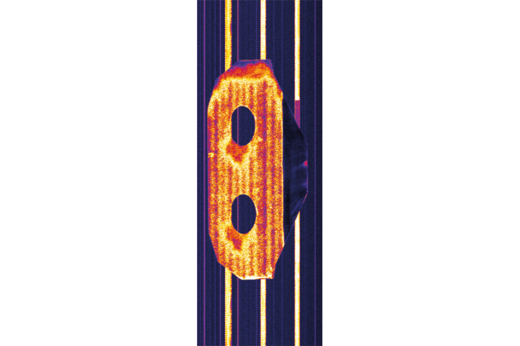 Fluoreszenzbild eines sprühbeölten Blechteils, aufgenommen auf einem...