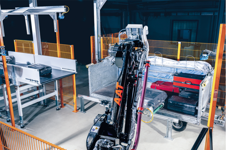 Am Amsterdamer Schiphol-Flughafen verladen Roboter das Gepäck. Bild: Sick