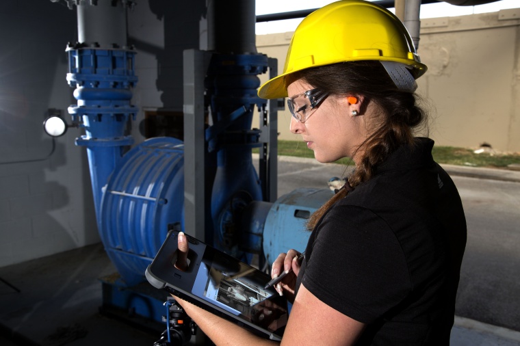 The Iris M system offers the ability to make point measurements of absolute...