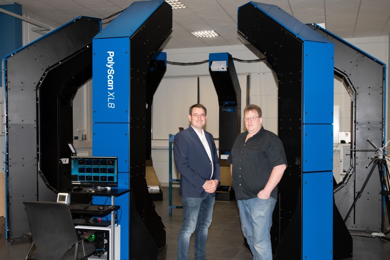 Herbert Daxauer (l.) and Axel Bleifuß of A&B KMG Service are taking over sales...