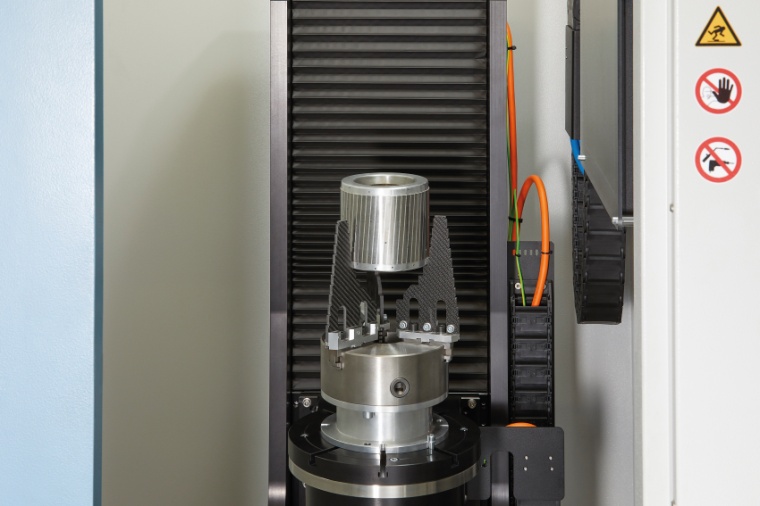 Supporting traditional drive technology as well as e-mobility. Image: Yxlon...