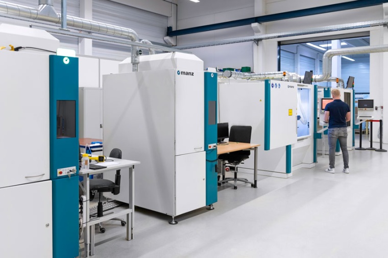 Laser Application Center (Source: Manz)