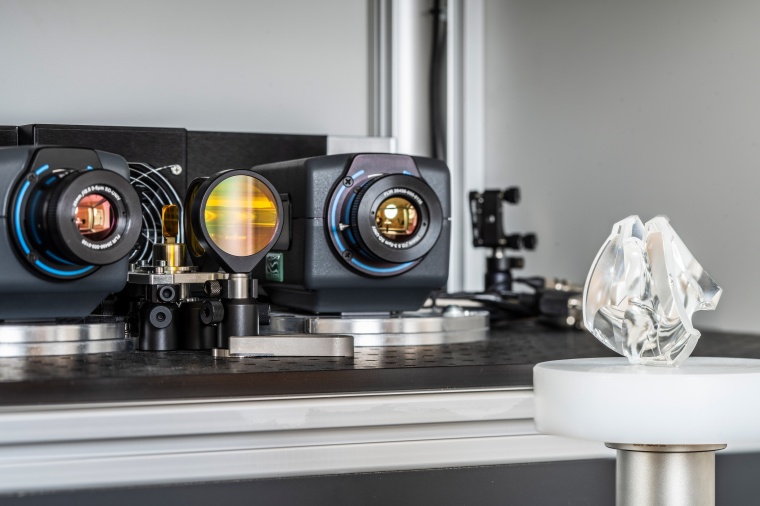 Goquality 3D works with infrared radiation for 3D detection of transparent...