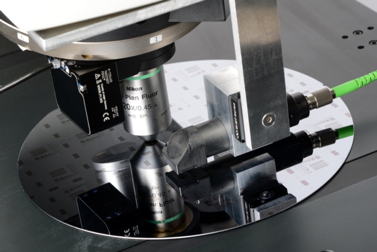 High-speed microscope (Image: Fraunhofer IPT)