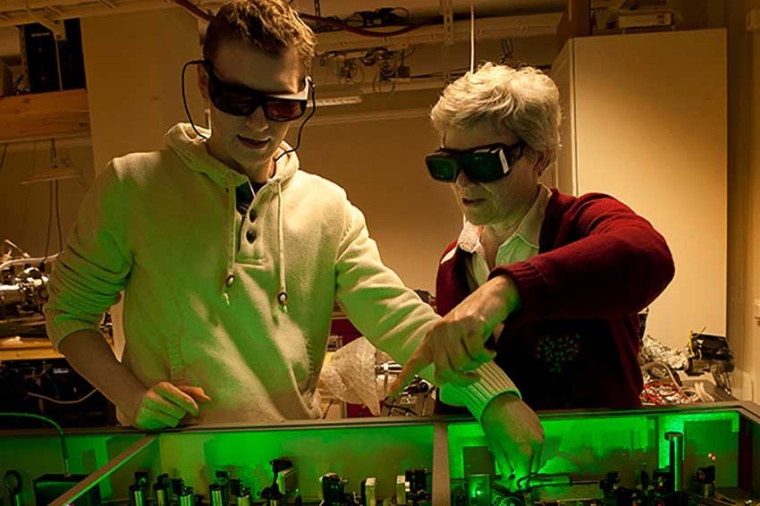 SPIE Maiman Laser Award winner Anne L’Huillier with former PhD student Piotr...
