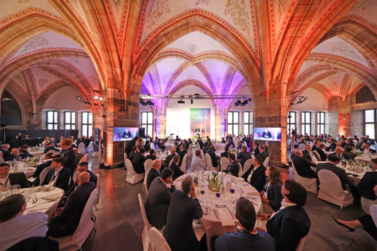 The Innovation Award Laser Technology 2024 in the Coronation Hall of Aachen...