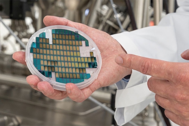 The developed process enables industry-compatible and scalable production of...