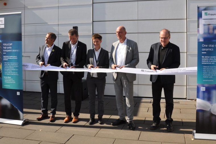 The R&D center is opened by (l–r) Daniel Störzner (CEO Tridelta Campus...