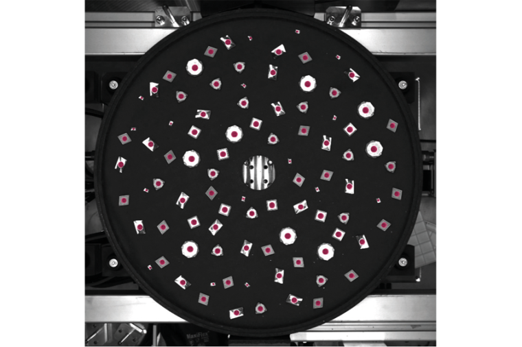 The AI recognizes the contour of the indexable inserts and also differentiates...