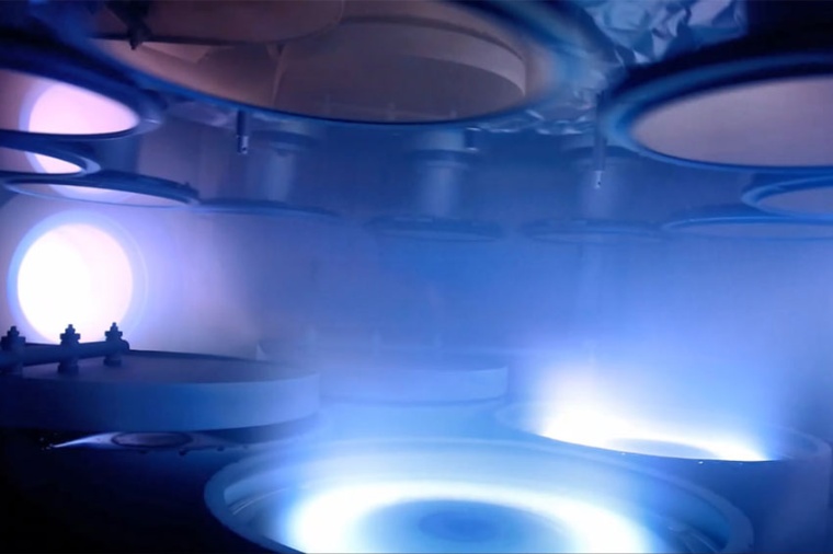 View into the process chamber (Source: I-Photonics)