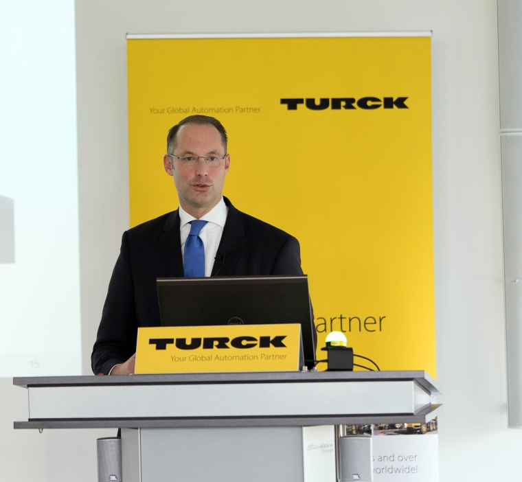 Für das Geschäftsjahr 2018 erwartet Turck einen konsolidierten Gruppenumsatz...