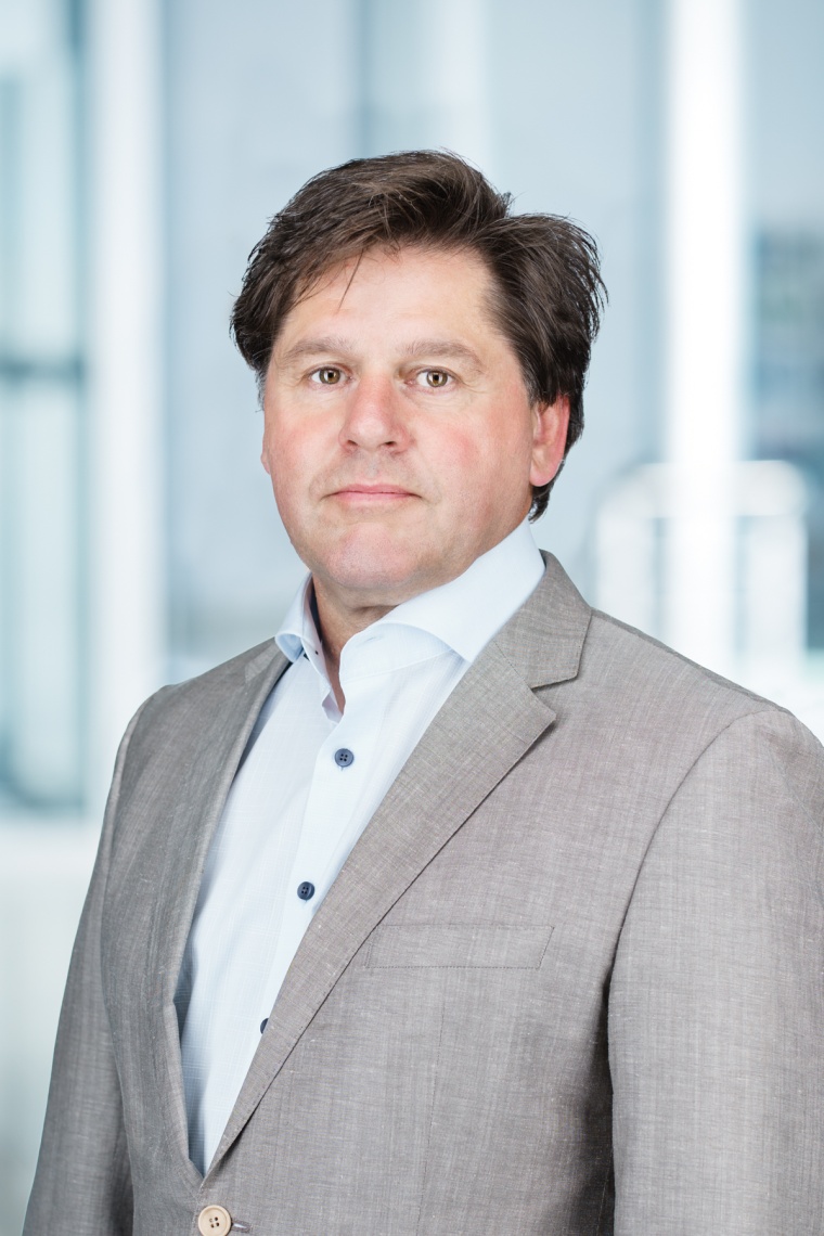 Lucius Amelung wechselt von PI miCos zur neu gegründeten PI Innovation GmbH.
