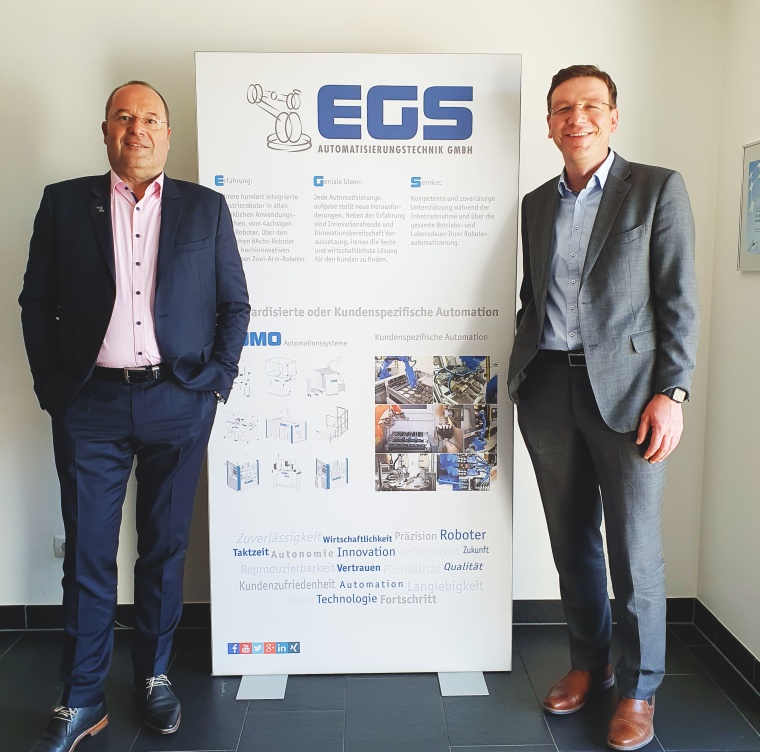 Robert Eby (li.), Geschäftsführer EGS Automation, und Uwe Lorenz,...