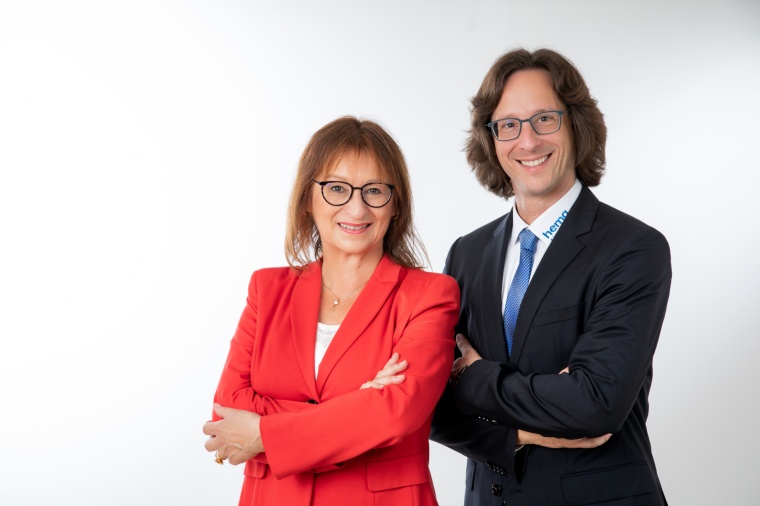 Charlotte und Oliver Helzle. Bild: Hema Electronic