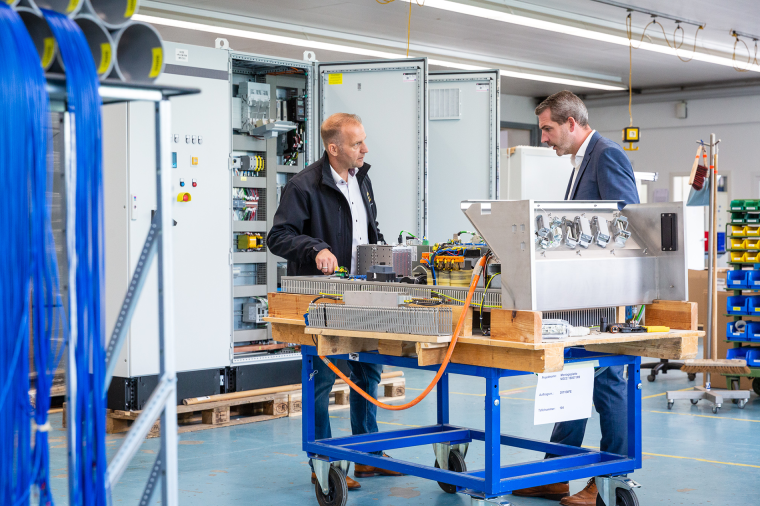 René Heiden, Betriebsleiter bei Suatec (r.), im Gespräch mit Guido Steenbock,...