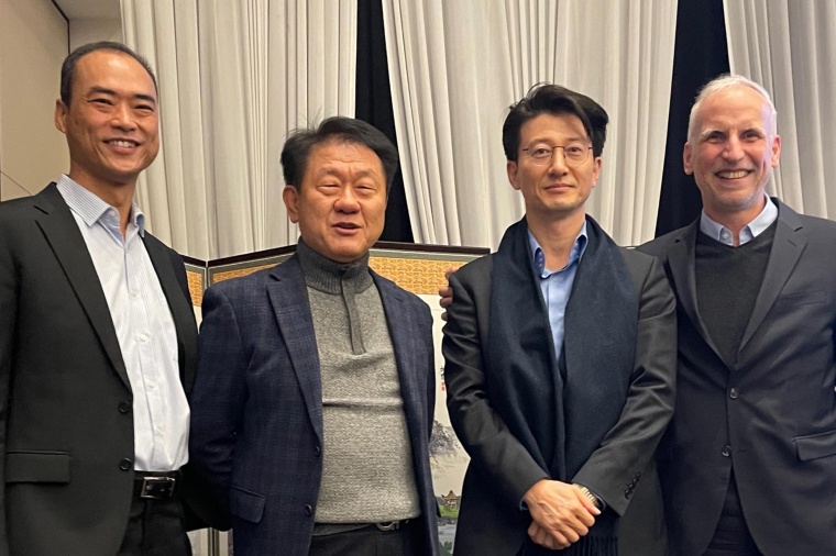 Basler übernimmt seine beiden langjährigen koreanischen Handelspartner...