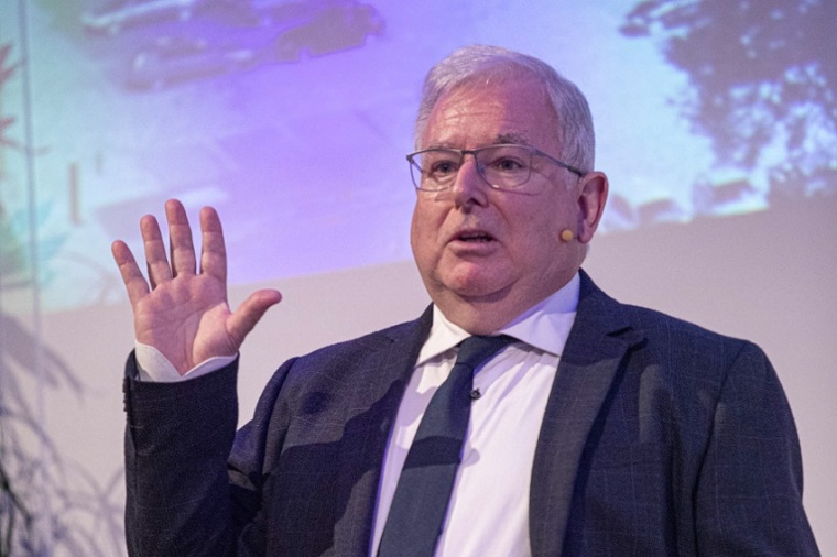 Prof. Gabriel Crean fordert für die Photonik eine ganzheitliche europäische...