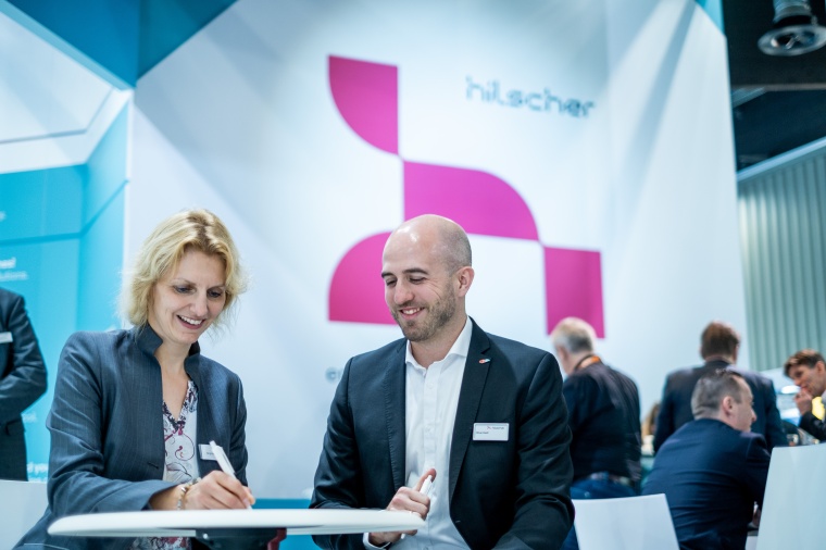 Birgit Stehlik, Director ISIE, Infoteam Software AG und Oliver Heidl, Vice...