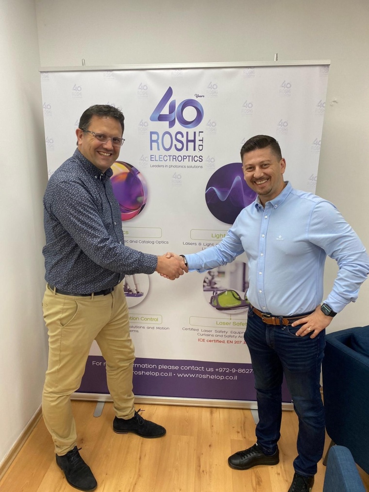 Benoît Ostiz, Sales Manager bei Photonfocus AG und Gennadi Yarchouk, Sales...