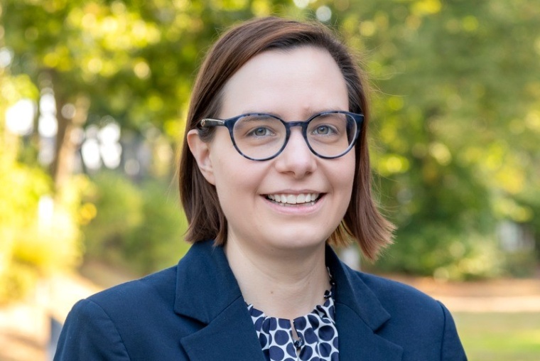 Prof. Dr. Janine George ist ab dem Wintersemester 2023/24 Professorin für...
